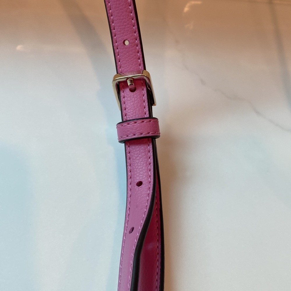 Kate Spade Triple Gusset Crossbody Purse NWOT - Picture 10 of 16